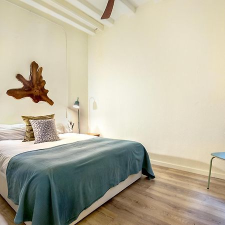 Clandestino Suites บาร์เซโลนา ภายนอก รูปภาพ