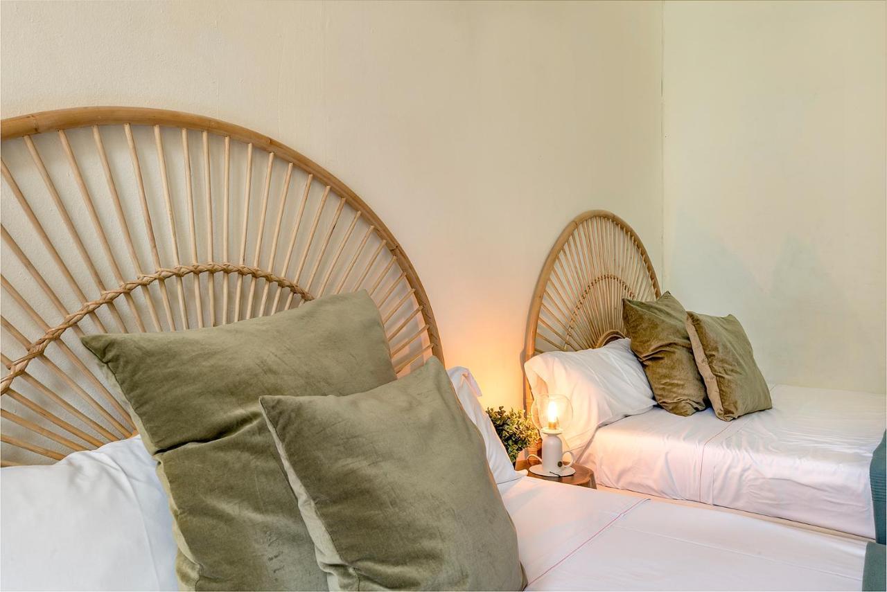Clandestino Suites บาร์เซโลนา ภายนอก รูปภาพ
