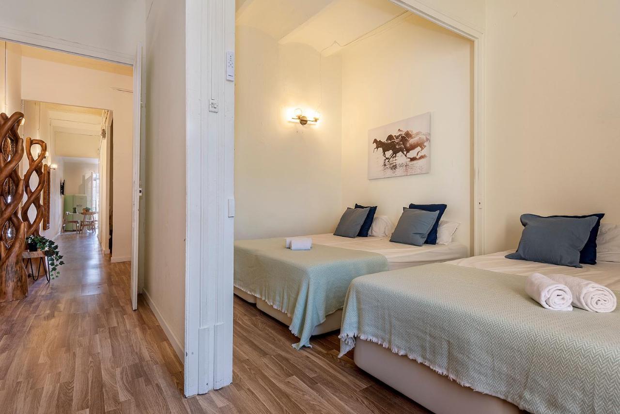 Clandestino Suites บาร์เซโลนา ภายนอก รูปภาพ